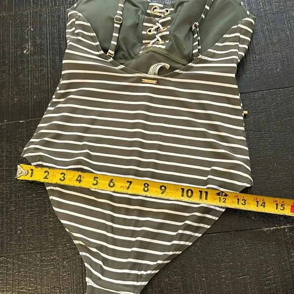 Sea Level Chamarel Lace Up Bralette One Piece Swimsuit SZ US 6 olive green - Picture 10 of 14